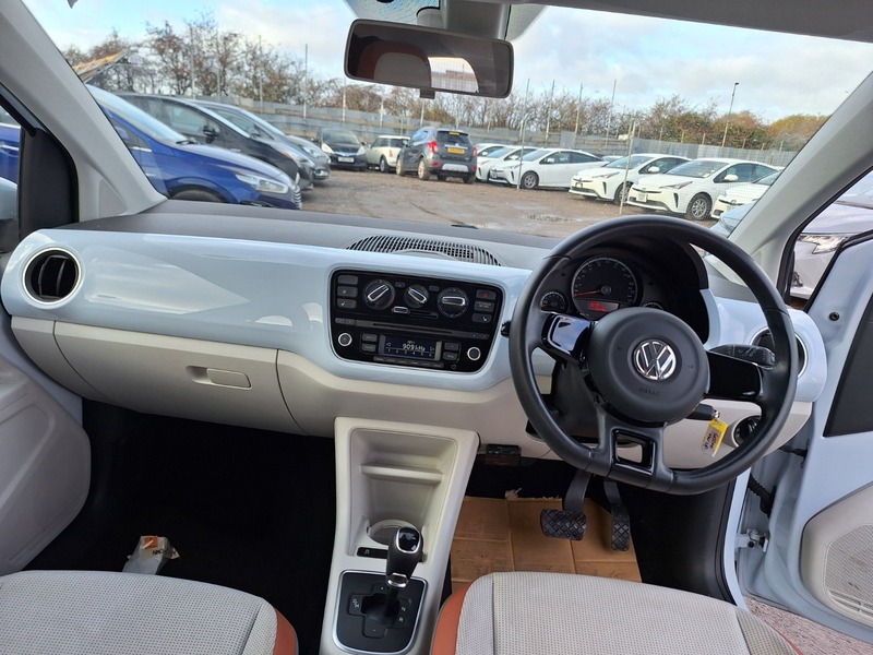Used Volkswagen up! 2025 for sale - 78069671: Photo 21
