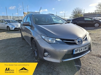 Used Toyota Auris 2014 for sale - 76643093: Photo