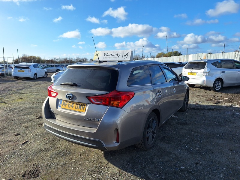 Used Toyota Auris 2014 for sale - 76643093: Photo 7