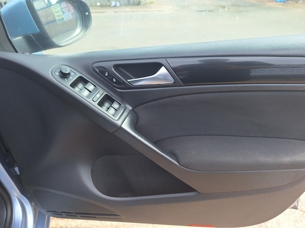 Used Volkswagen Golf 2011 for sale - 75020339: Photo 18