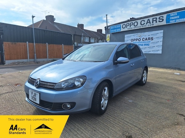 Used Volkswagen Golf 2011 for sale - 75020339: Photo 1
