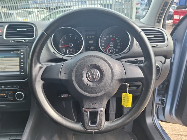 Used Volkswagen Golf 2011 for sale - 75020339: Photo 20