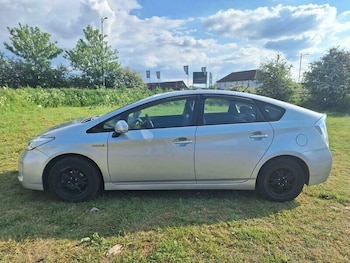 Used Toyota Prius undefined for sale - 78474883: Photo