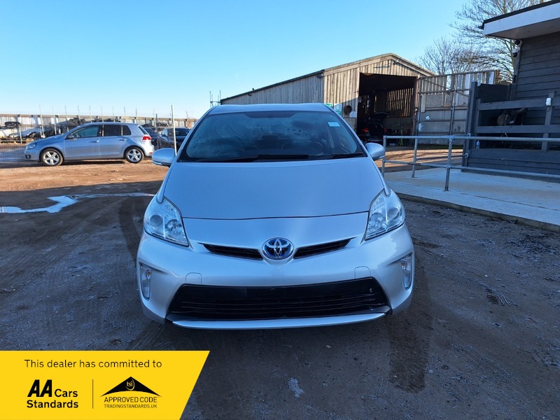Used Toyota Prius 2014 for sale - 77080661: Photo 2