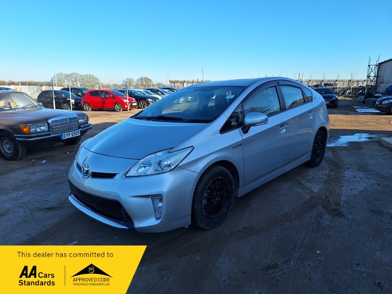 Used Toyota Prius 2014 for sale - 77080661: Photo 3