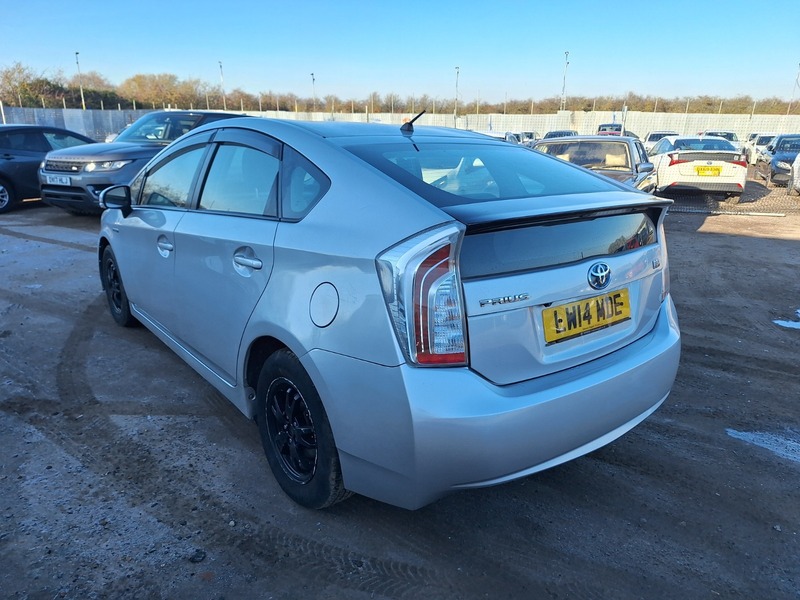 Used Toyota Prius 2014 for sale - 77080661: Photo 5
