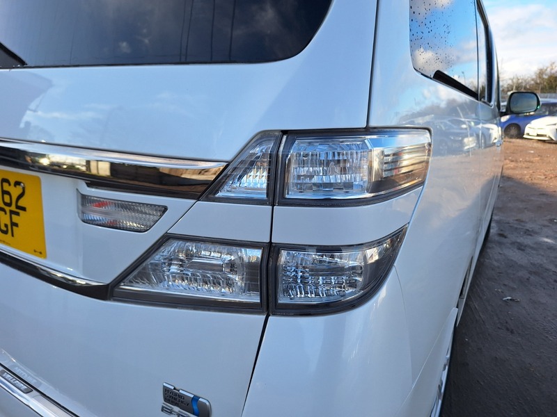 Used Toyota Vellfire 2023 for sale - 77264129: Photo 17