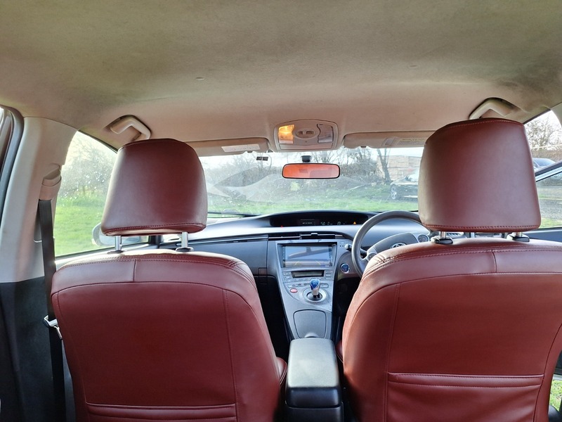 Used Toyota Prius 2014 for sale - 77384926: Photo 17