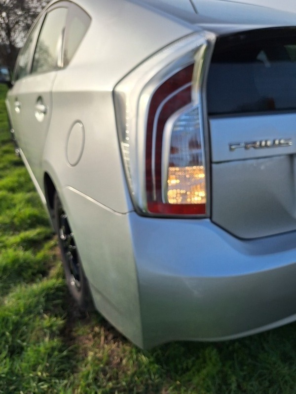 Used Toyota Prius 2014 for sale - 77384926: Photo 9