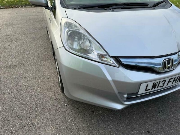 Used Honda Jazz 2013 for sale - 74066210: Photo 9