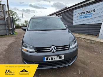 Used Volkswagen Sharan 2017 for sale - 76173510: Photo 2