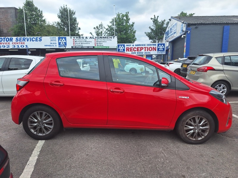 Used Toyota Yaris 2019 for sale - 76611429: Photo 6