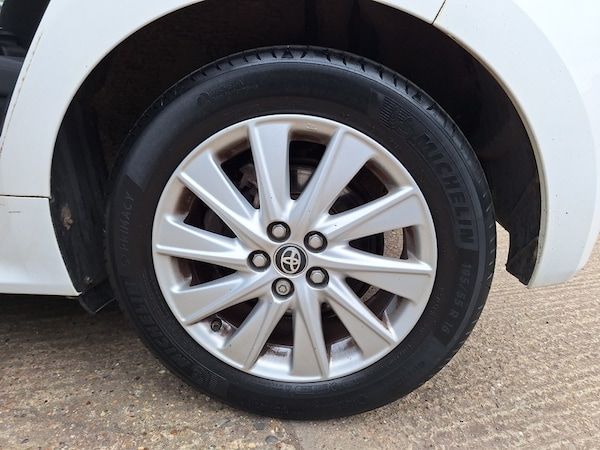 Used Toyota Yaris 2021 for sale - 74405165: Photo 32