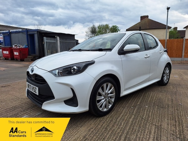 Used Toyota Yaris 2021 for sale - 74405165: Photo 3
