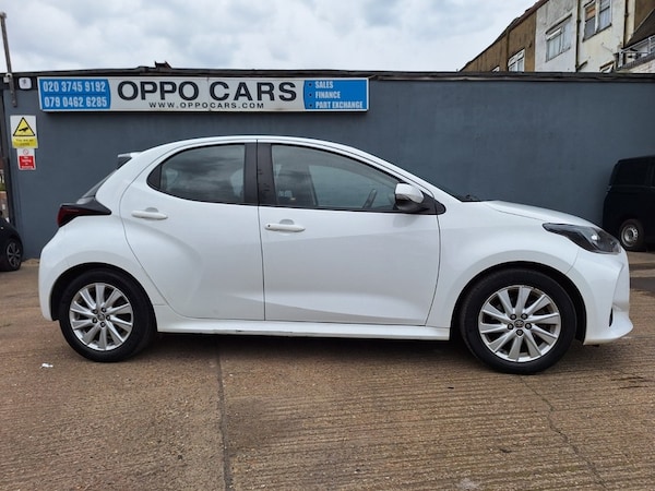 Used Toyota Yaris 2021 for sale - 74405165: Photo 8