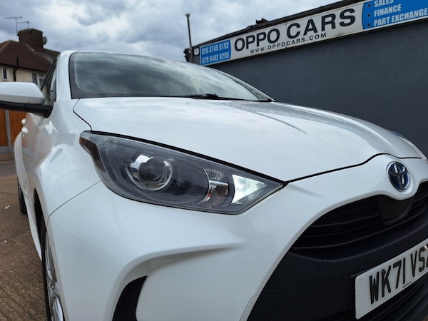 Used Toyota Yaris 2021 for sale - 74405165: Photo 9