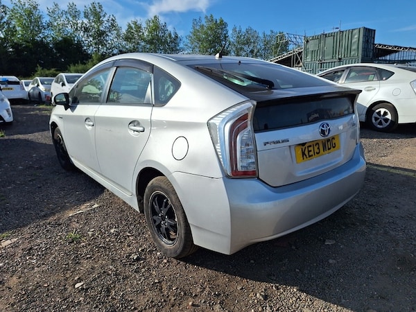Used Toyota Prius 2018 for sale - 75236601: Photo 5