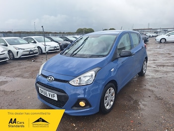 Used Hyundai i10 2016 for sale - 76334139: Photo