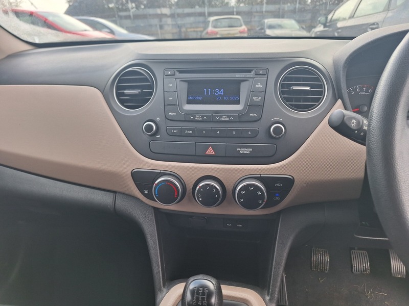 Used Hyundai i10 2016 for sale - 76334139: Photo 20