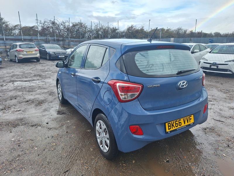 Used Hyundai i10 2016 for sale - 76334139: Photo 8