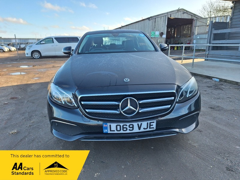 Used Mercedes-Benz E Class 2019 for sale - 77328843: Photo 2