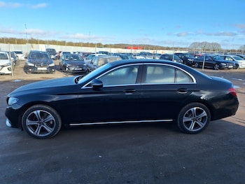 Used Mercedes-Benz E Class 2019 for sale - 77328843: Photo