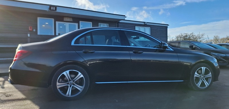 Used Mercedes-Benz E Class 2019 for sale - 77328843: Photo 8