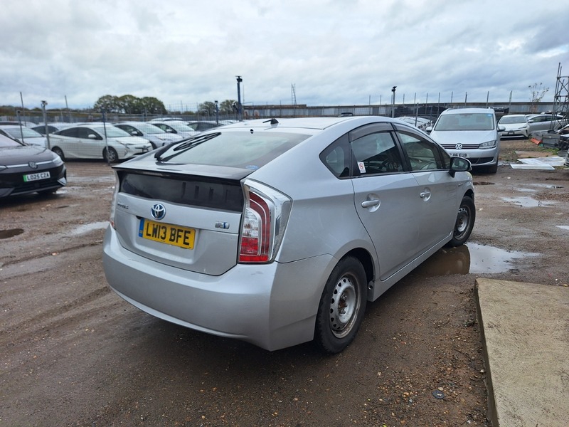 Used Toyota Prius 2018 for sale - 76357134: Photo 7