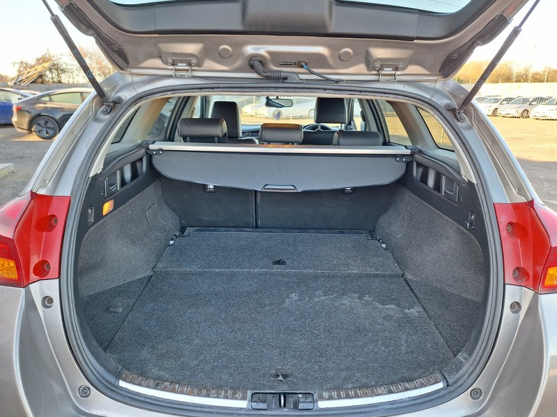 Used Toyota Auris 2014 for sale - 77096809: Photo 15