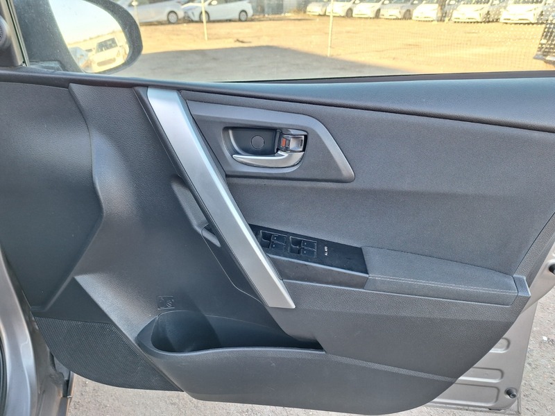 Used Toyota Auris 2014 for sale - 77096809: Photo 16