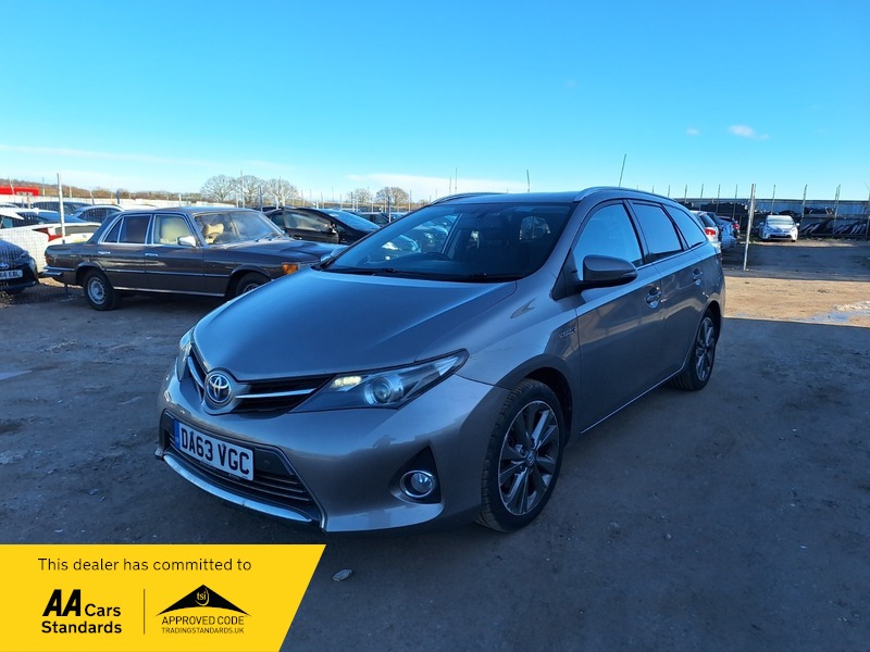Used Toyota Auris 2014 for sale - 77096809: Photo 3