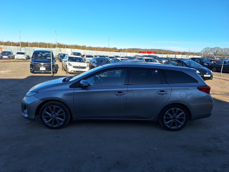Used Toyota Auris 2014 for sale - 77096809: Photo 4
