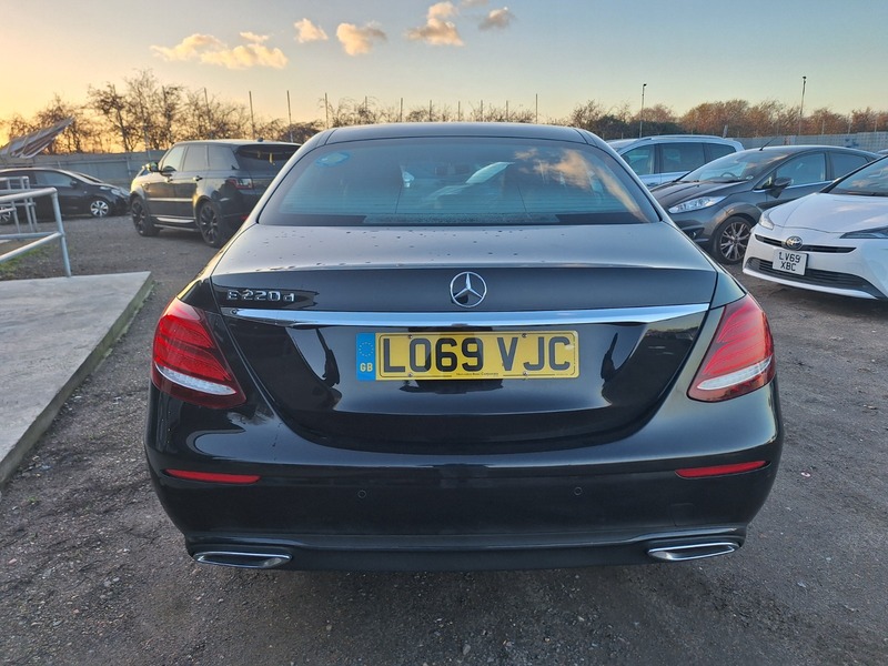 Used Mercedes-Benz E Class 2019 for sale - 77020517: Photo 7