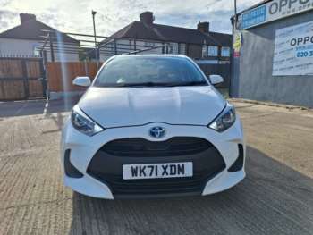 Used Toyota Yaris 2021 for sale - 74405223: Photo