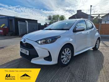 Used Toyota Yaris 2021 for sale - 74405223: Photo