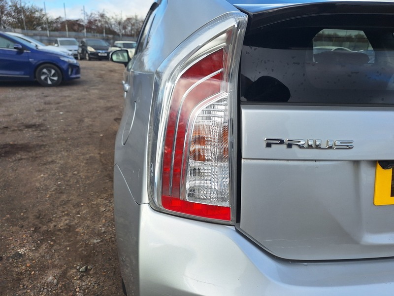 Used Toyota Prius 2019 for sale - 76520870: Photo 14
