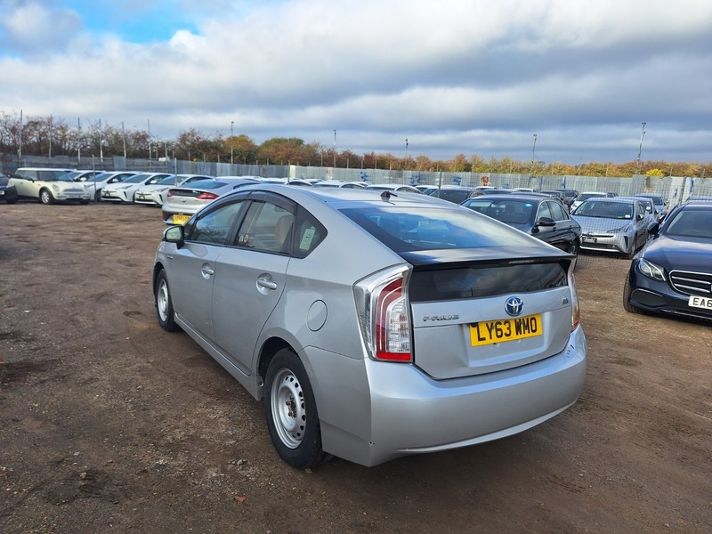 Used Toyota Prius 2019 for sale - 76520870: Photo 5