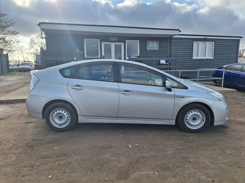 Used Toyota Prius 2019 for sale - 76520870: Photo 8