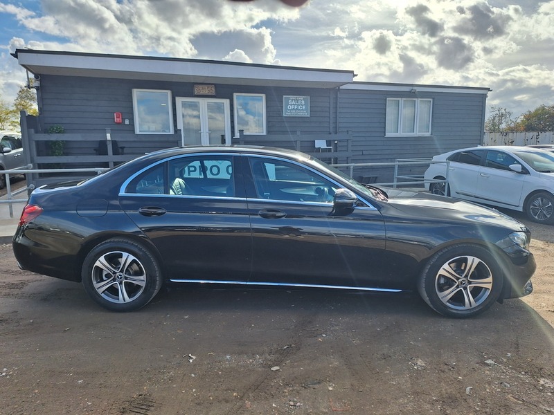 Used Mercedes-Benz E Class 2019 for sale - 76798904: Photo 8