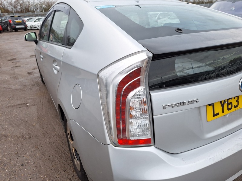 Used Toyota Prius 2019 for sale - 77228041: Photo 12