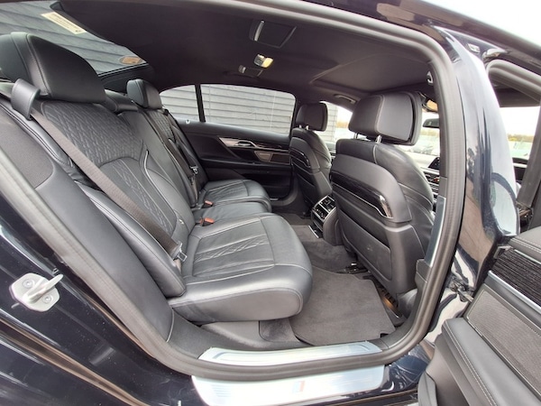 Used BMW 7 Series 2022 for sale - 76313329: Photo 25