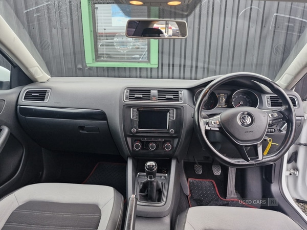 Used Volkswagen Jetta 2015 for sale - 77971054: Photo 10