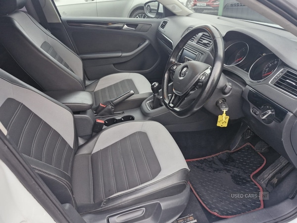 Used Volkswagen Jetta 2015 for sale - 77971054: Photo 8