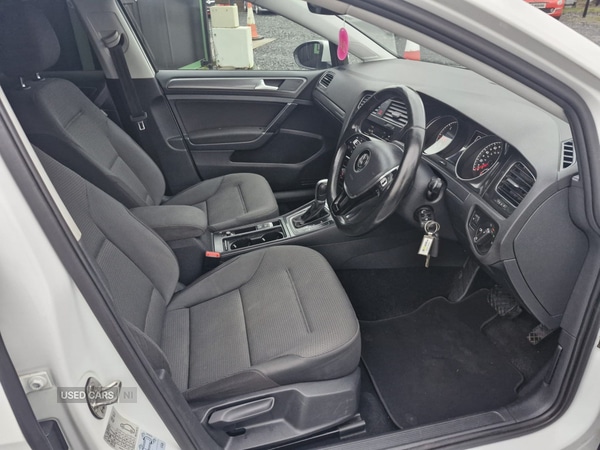 Used Volkswagen Golf 2017 for sale - 77971043: Photo 6