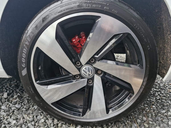 Used Volkswagen Golf 2017 for sale - 77971043: Photo 9