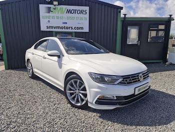 2017 - 2.0 TDI R-Line 4dr DSG [Panoramic Roof]
