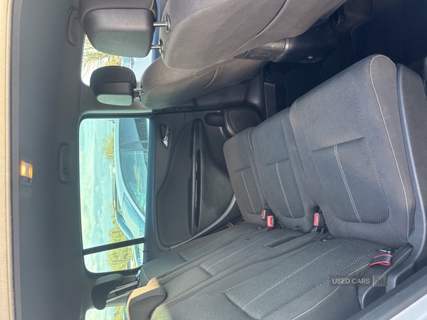 Used Vauxhall Zafira Tourer 2015 for sale - 77971058: Photo 8