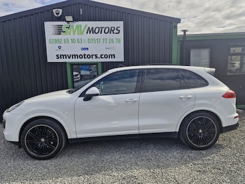 Used Porsche Cayenne 2018 for sale - 79318009: Photo