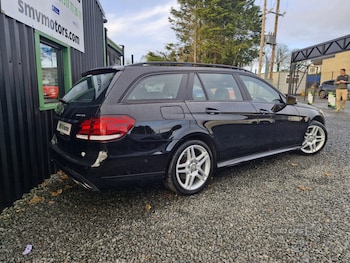 Used Mercedes-Benz E Class 2016 for sale - 76927120: Photo