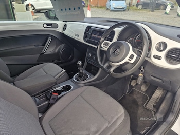 Used Volkswagen Beetle 2015 for sale - 76099653: Photo